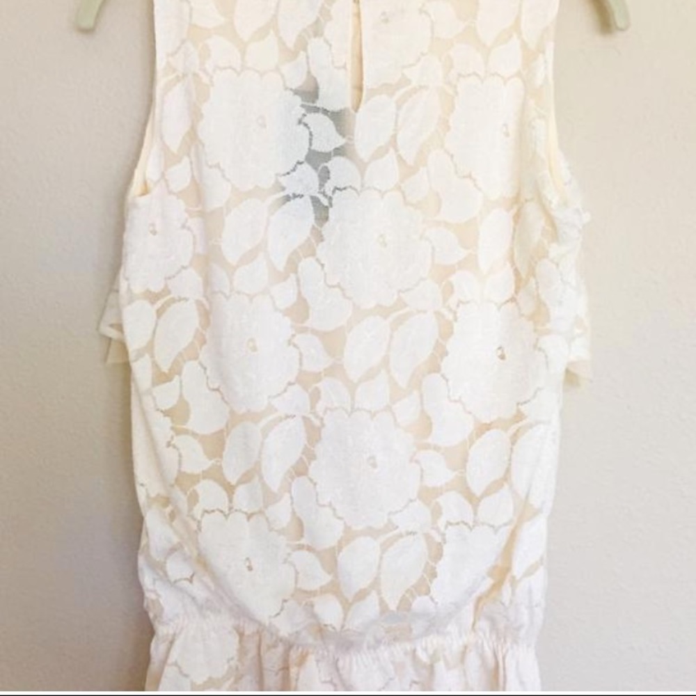 Ivory Ruffled Lace Blouse - Picture 3 of 4
